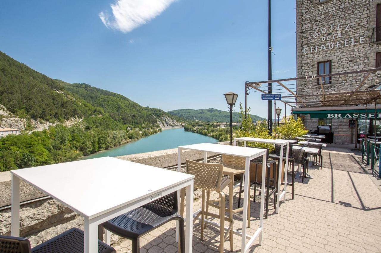 Hotel De La Citadelle Sisteron Esterno foto